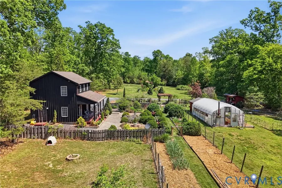1740 Georges Mill Road, Palmyra, VA 22963 - #2