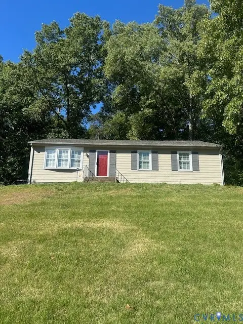220 Biltmore Drive, Colonial Heights, VA 23834 - #1