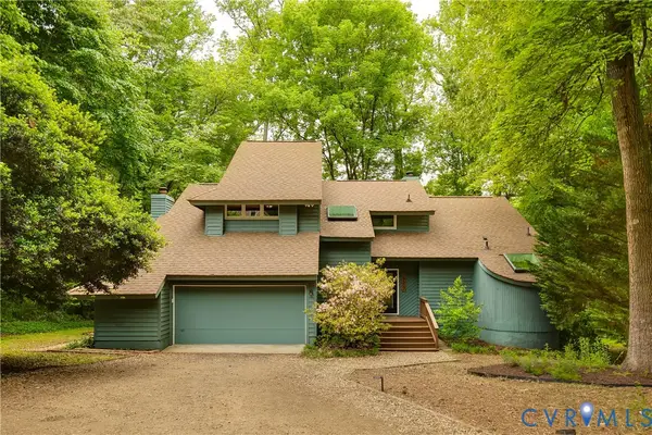 14307 Spring Gate Court, Midlothian, VA 23112