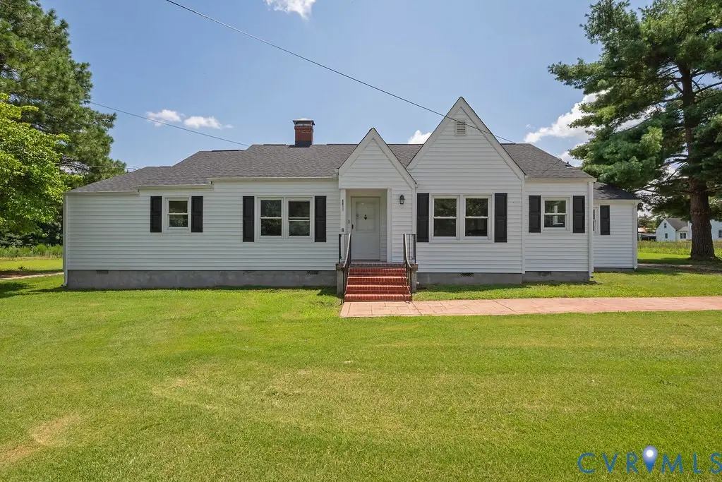 8011 River Road, South Chesterfield, VA 23803 - #1
