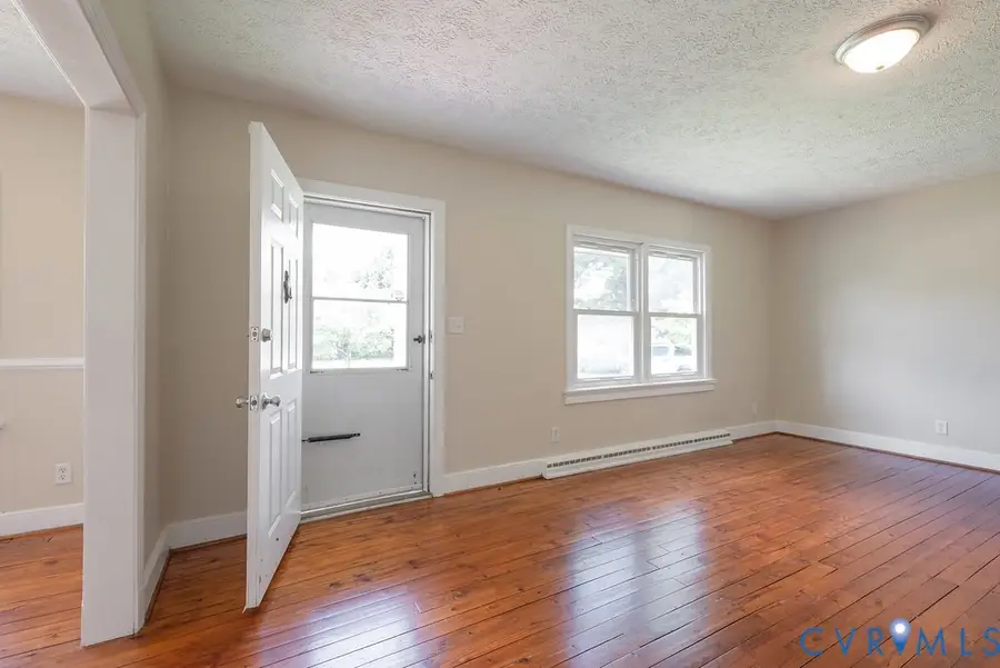 8011 River Road, South Chesterfield, VA 23803 - #3