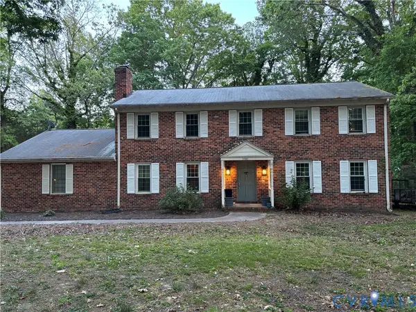3301 Wood Dale Road, Chester, VA 23831