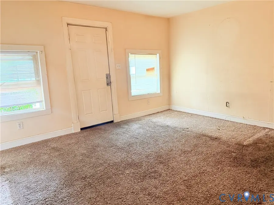 510 St Matthew Street, Petersburg, VA 23803 - #3