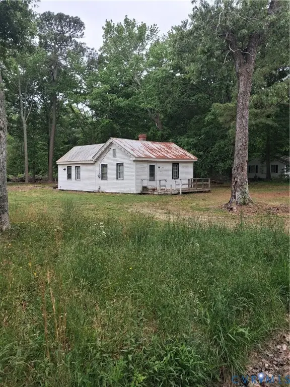 406 Hamburg Road, Port Haywood, VA 23138 - #1