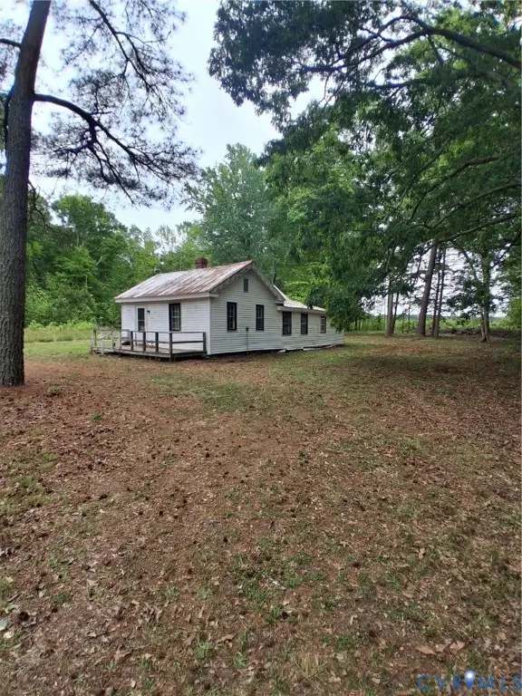 406 Hamburg Road, Port Haywood, VA 23138 - #2