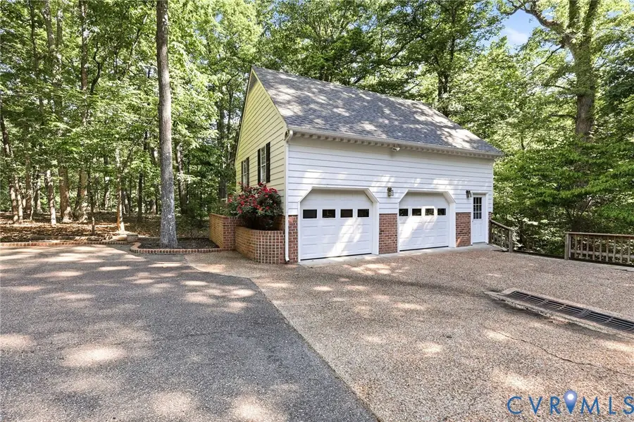 3201 E Brigstock Road, Midlothian, VA 23113 - #3