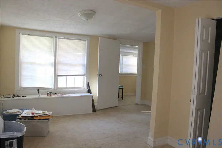 902 Hampton Road, Petersburg, VA 23805 - #3