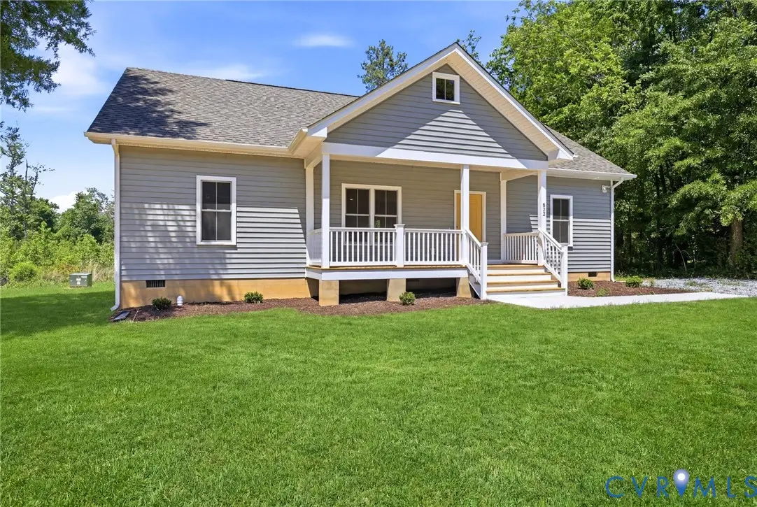 822 Nottoway Avenue, Blackstone, VA 23824 - #1
