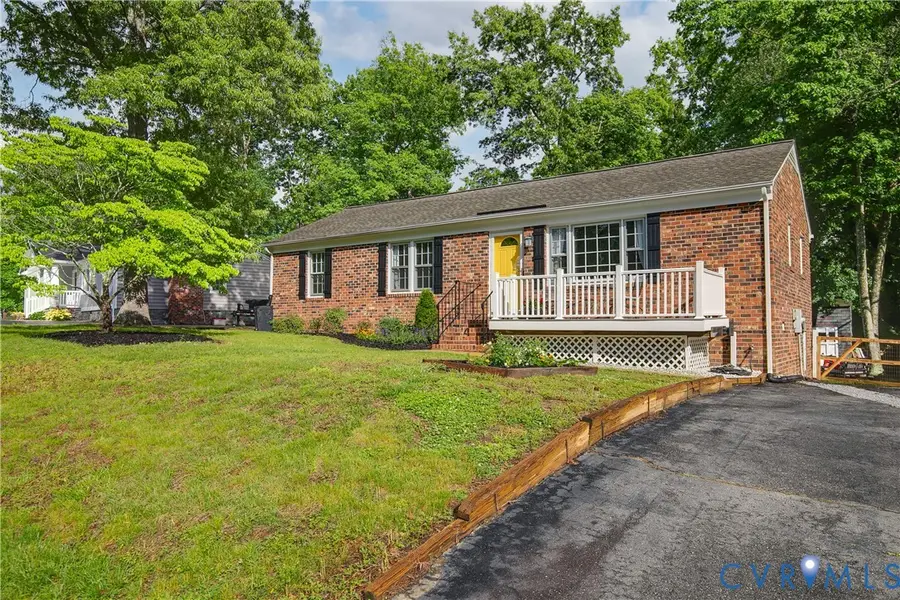 1807 Featherstone Drive, Midlothian, VA 23113 - #2