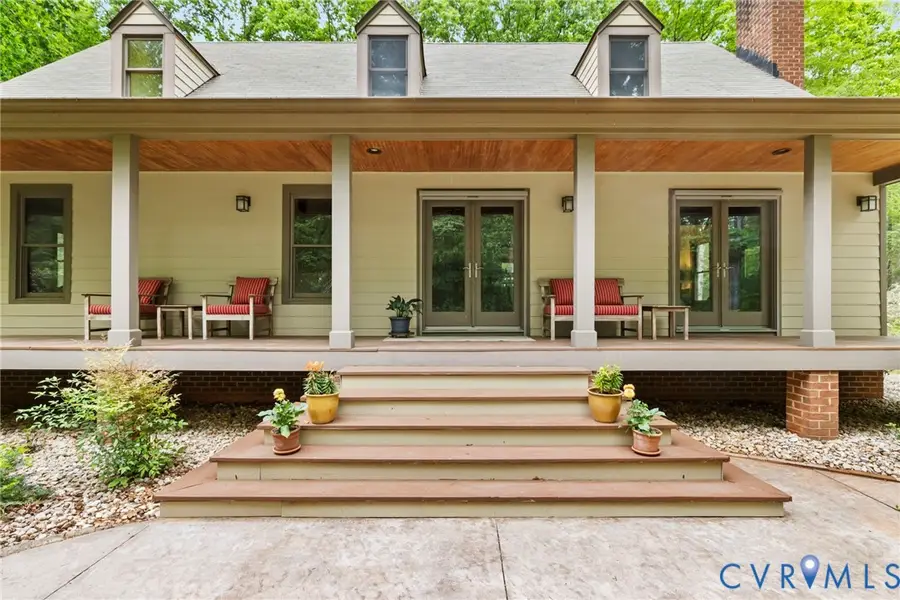 3172 Three Bridge Road, Powhatan, VA 23139 - #2