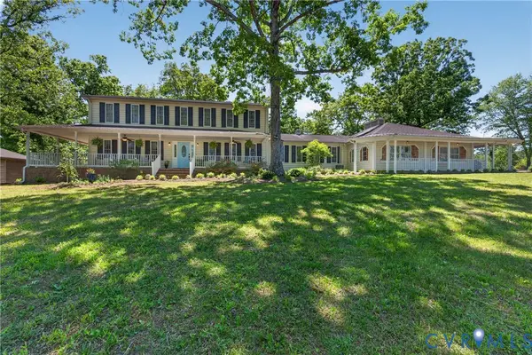 91&89 S James Madison Highway, Farmville, VA 23901