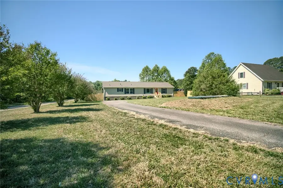9424 Marlfield Road, Gloucester, VA 23061 - #2