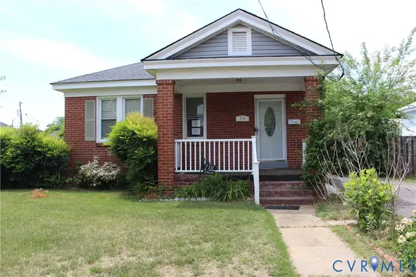 710 Colonial Avenue, Colonial Heights, VA 23834