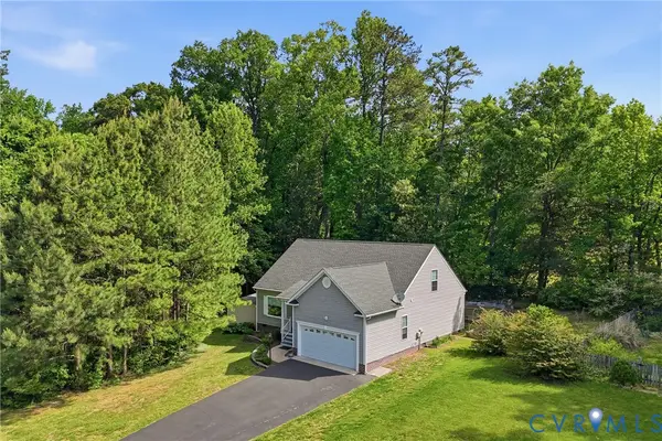 2043 Maginoak Court, North Chesterfield, VA 23236