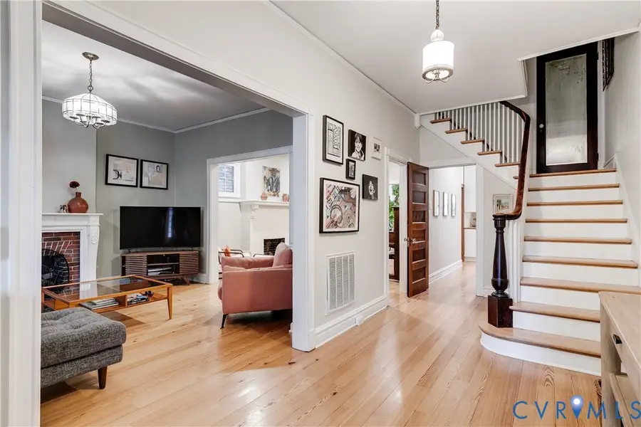 2709 Grove Avenue, Richmond, VA 23220 - #3