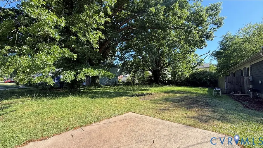 806 Ridgeway Avenue, Hampton, VA 23661 - #3