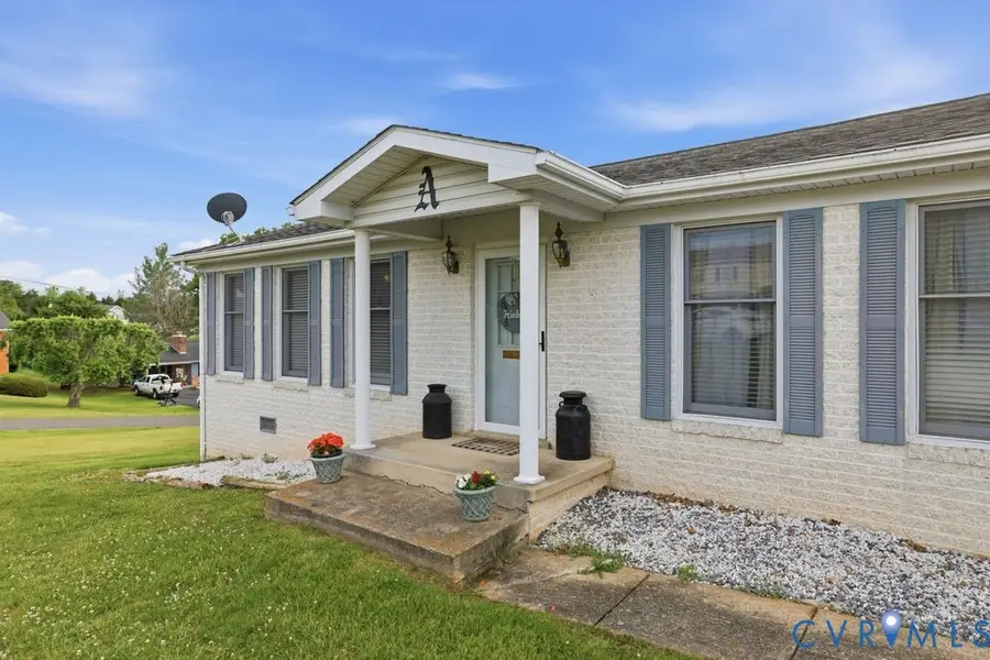 9 Hilldale Drive, Luray, VA 22835 - #3