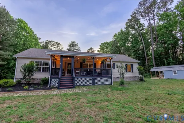 28120 Oak Grove Road, North Dinwiddie, VA 23805