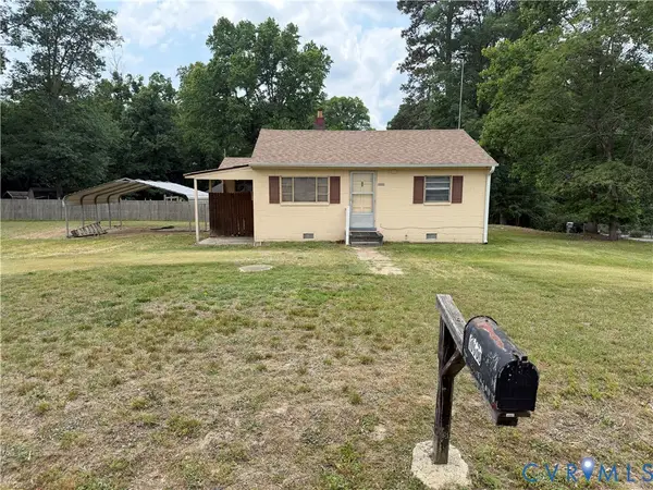 10000 Beaumont Avenue, North Chesterfield, VA 23237