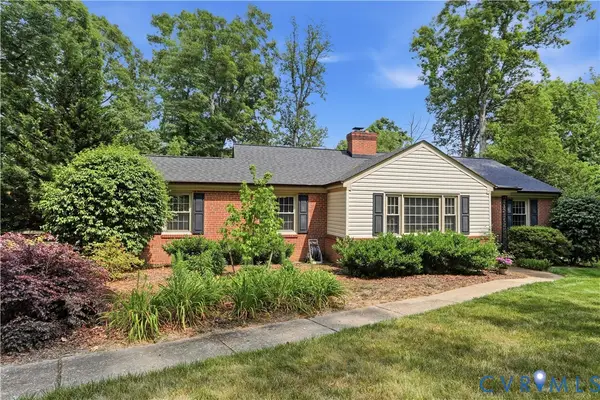 2619 Thurloe Drive, North Chesterfield, VA 23235