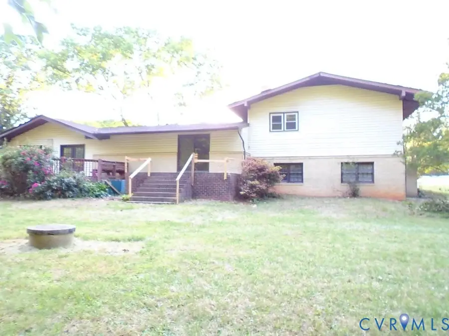 16203 W Patrick Henry Road, Montpelier, VA 23192 - #3