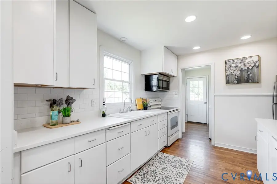 5325 Bloomingdale Avenue, Henrico, VA 23228 - #3