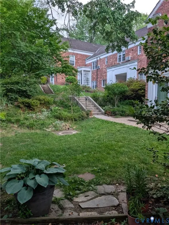 3610 Valley Drive, Alexandria, VA 22302