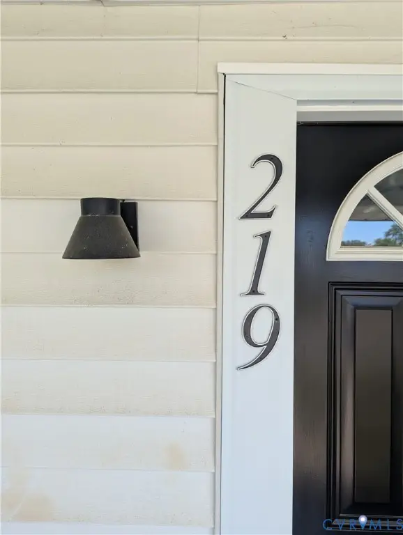 219 N Kalmia Avenue, Highland Springs, VA 23075 - #3
