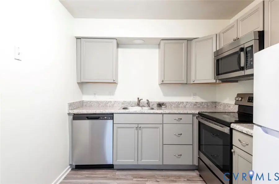 15249 Broadwater Circle, Chester, VA 23831 - #3