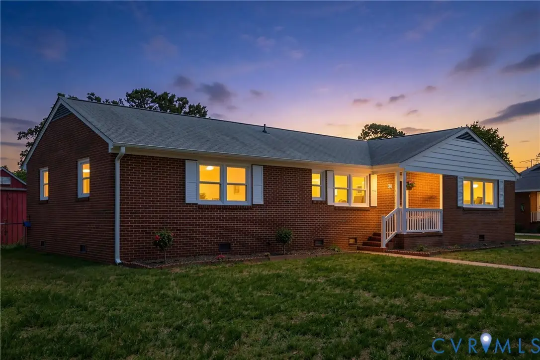 121 Sherwood Drive, Colonial Heights, VA 23834 - #1