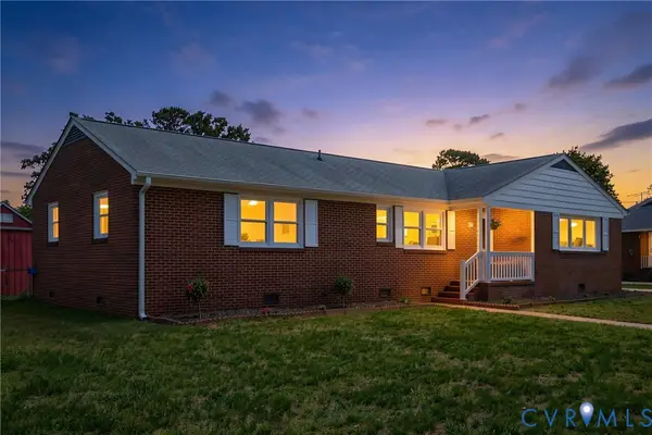 121 Sherwood Drive, Colonial Heights, VA 23834