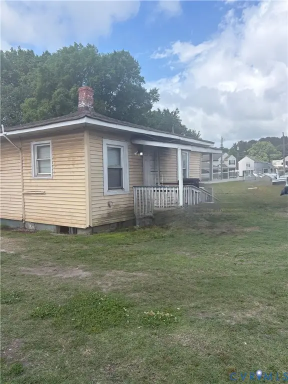 308 Pleasant Street, Suffolk, VA 23434 - #1