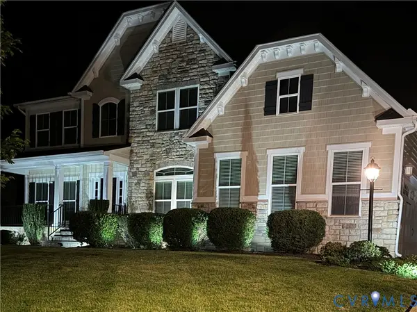 8400 Hampton Farms Drive, Moseley, VA 23120