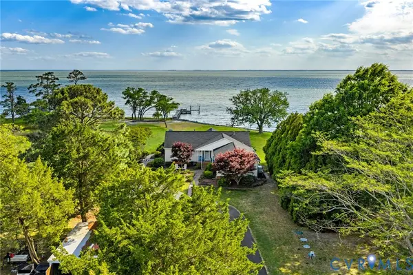 947 Bar Neck Road, Port Haywood, VA 23138