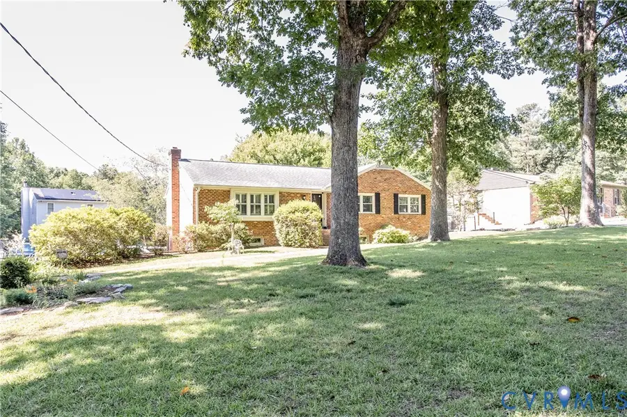 4512 Wraywood Avenue, Chester, VA 23831 - #3