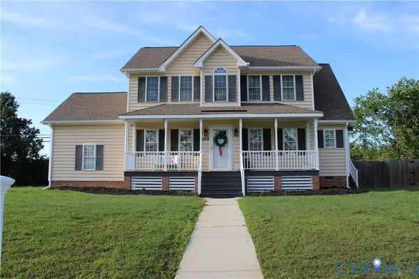 1208 Riveroaks Drive, Colonial Heights, VA 23834
