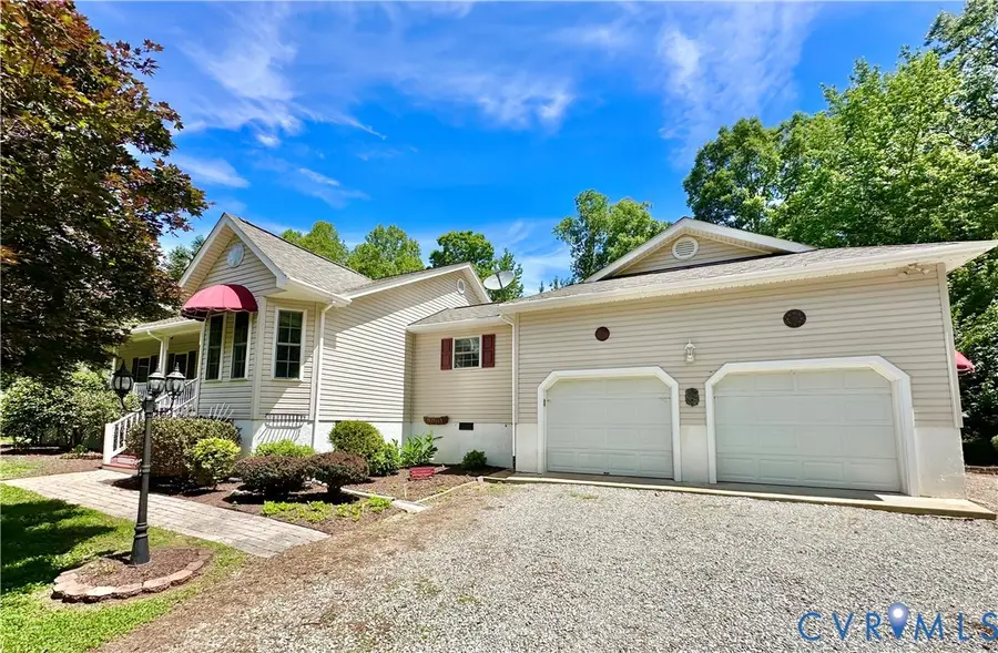 4352 Pierce Road, Powhatan, VA 23139 - #2