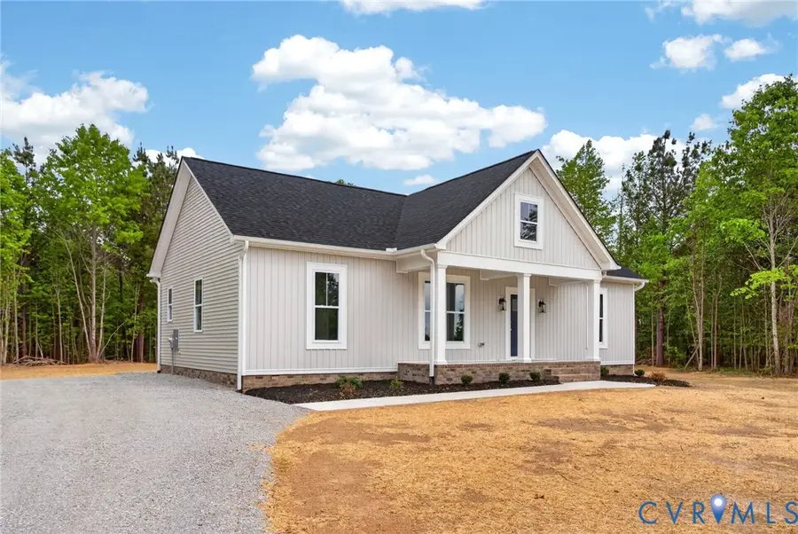 257 E Sunrise Drive, Warsaw, VA 22572 - #2