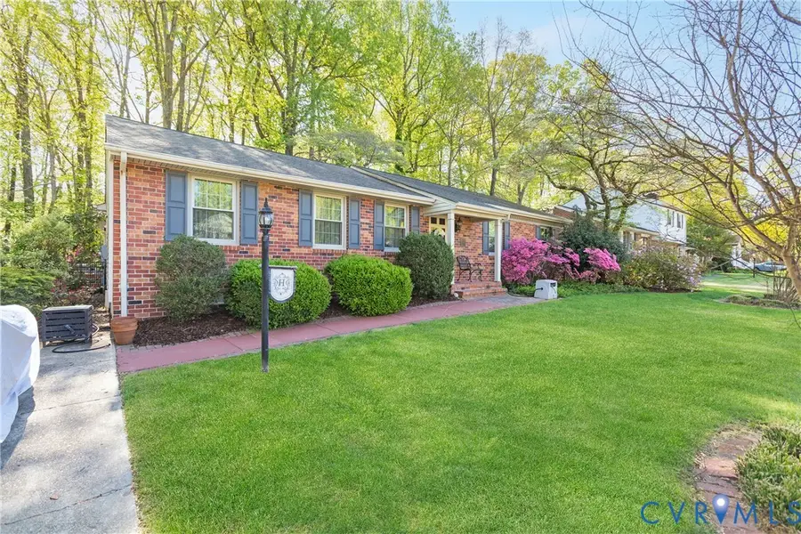 113 Flintlock Drive, Colonial Heights, VA 23834 - #2