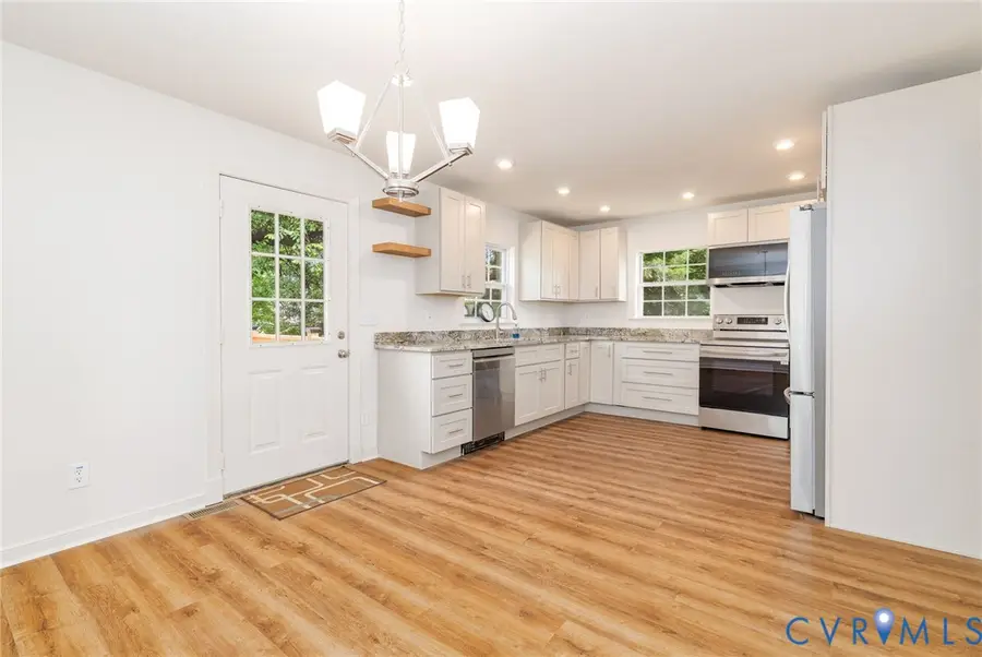 1820 10th Street, Victoria, VA 23974 - #3