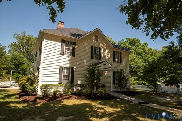 710 College Avenue, Blackstone, VA 23824