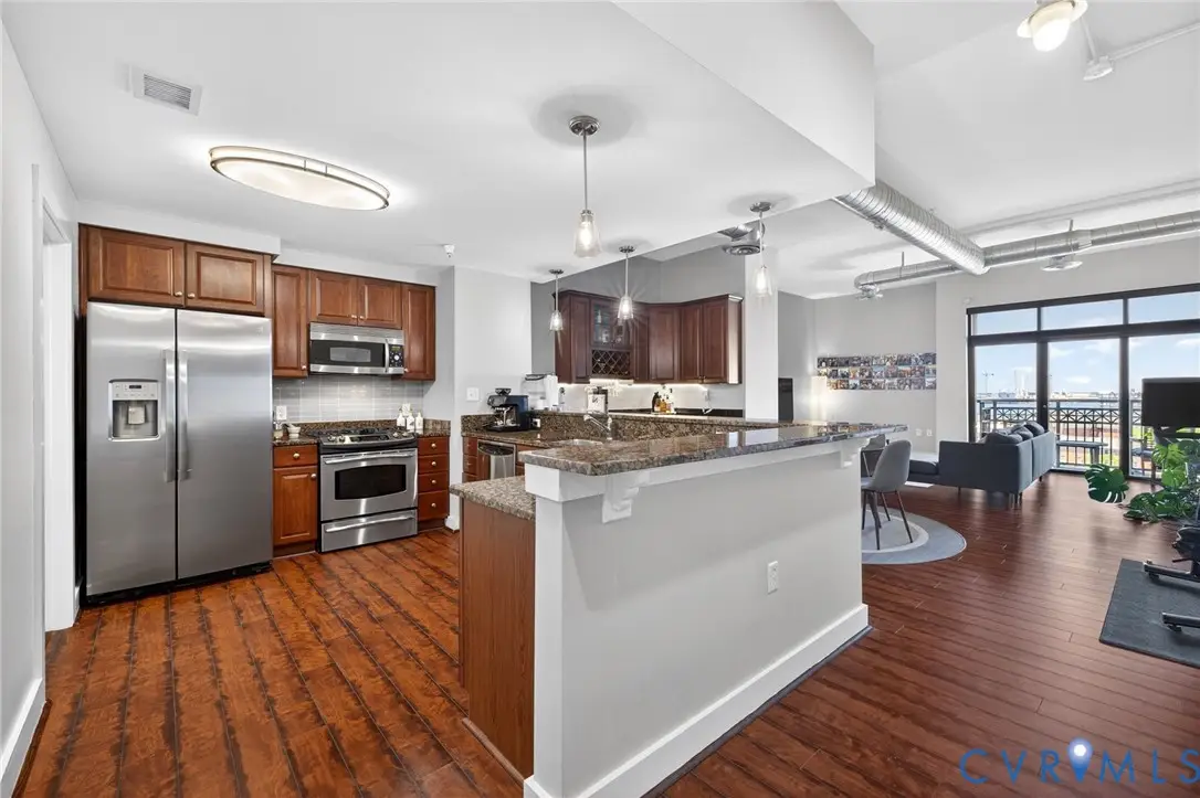 123 College Place #804, Norfolk, VA 23510 - #1