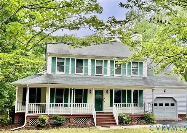 7719 Kentucky Derby Dr, Midlothian, VA 23112 - #1