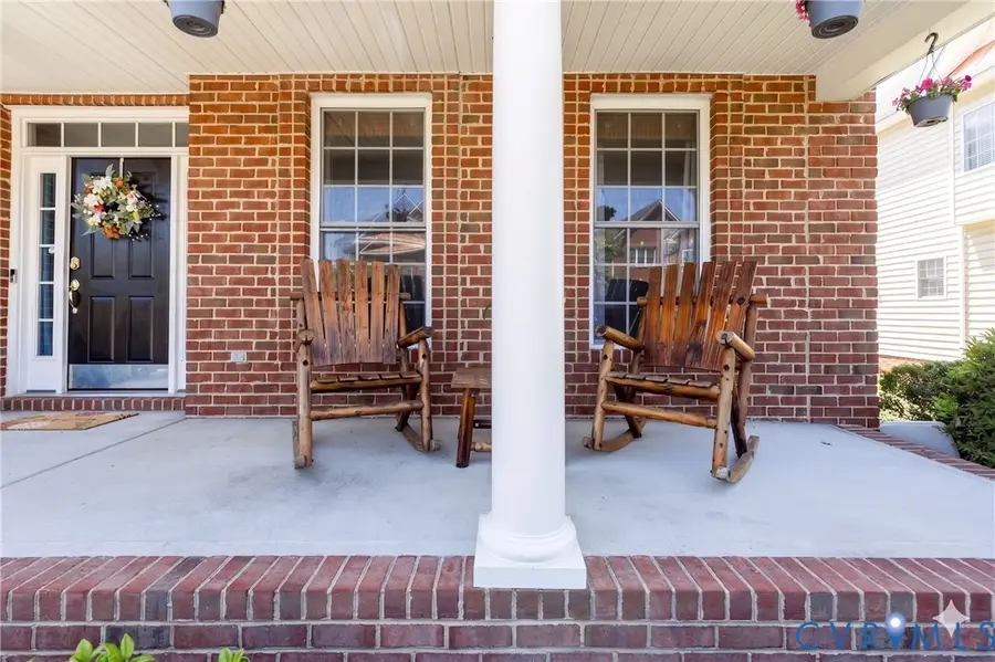 4329 Village Creek Drive, Chester, VA 23831 - #3