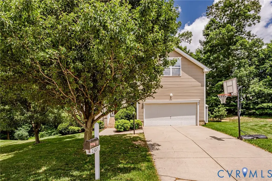2307 Cascade Meadows Drive, Midlothian, VA 23112 - #3
