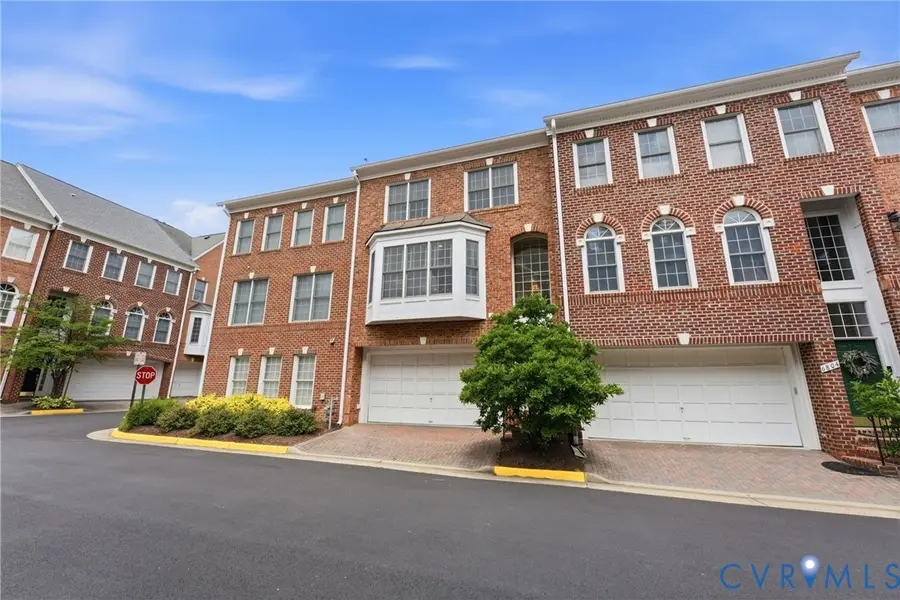 6806 Thompson Crest Court, McLean, VA 22101 - #2
