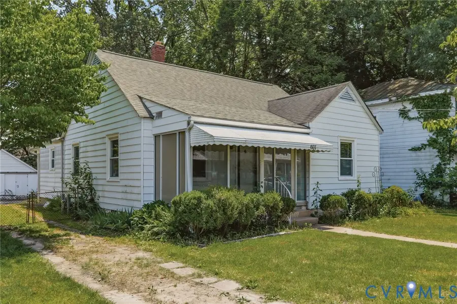 607 Hamilton Avenue, Colonial Heights, VA 23834 - #2