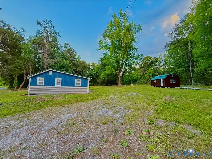 110 Locust, Cartersville, VA 23027 - #3