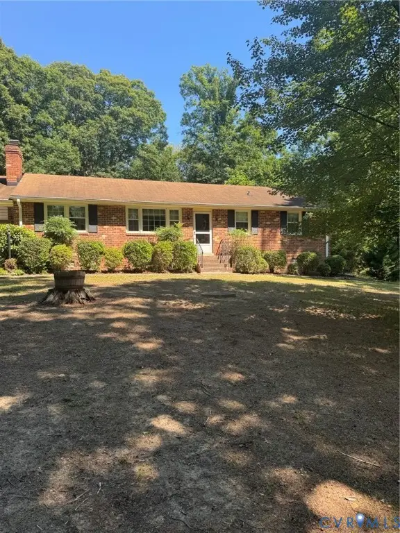 406 Bunker Circle, Sandston, VA 23150