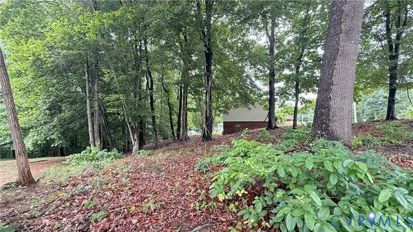 102 Dogwood Court, Martinsville, VA 24112